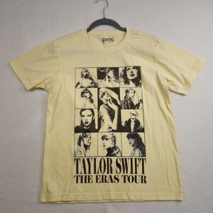 Taylor Swift The Eras Tour 2023-2024 Cream Or Light Yellow Graphic Tee Size M